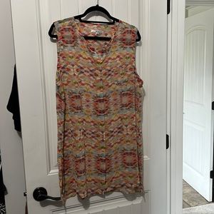 Women’s Cabi blouse, size XL.